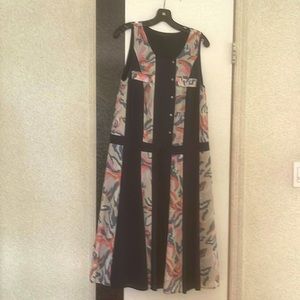 Woman’s dress Bcbgmaxazria